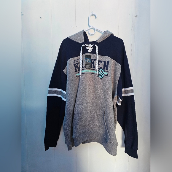 Seattle Kracken NHL hoodie - Picture 2 of 4